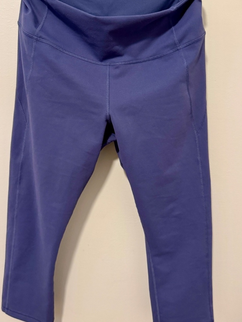 Under Armour Women's UA Reflect Hi-Rise Crop Leggings 1320550 497 Size Medium